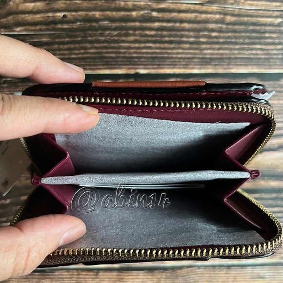 NWT Coach Small Bifold Coloblock Signature Tan Rust Wallet - Picture 3 of 5